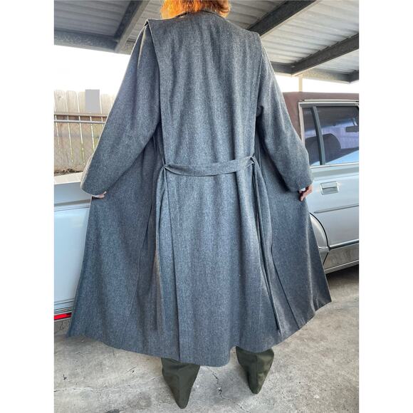 🔥Vintage MJ Seattle USA Made 100% Merino Wool Belted Classic Overcoat Size 6P - Picture 3 of 16